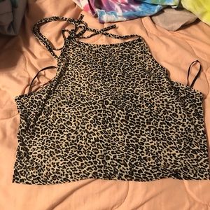 Tie back top